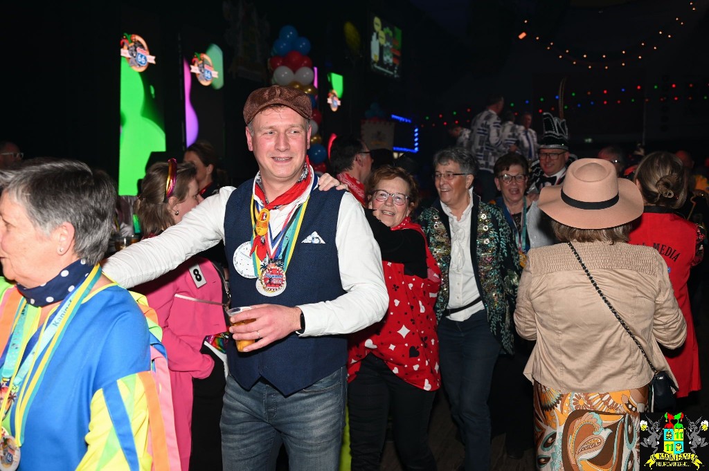 ../Images/Seniorencarnaval 2026 398.jpg